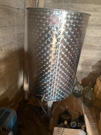 Serbatoio vino