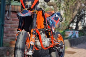 Ktm 525 exc motard guidabile con A2