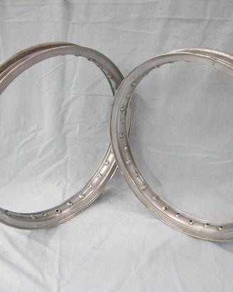 Cerchi Borrani Record 17 x 2 1/4 32 fori