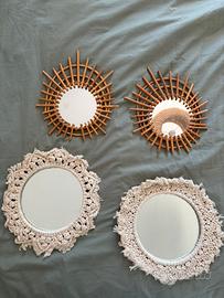 set composto da 4 specchi decorativi