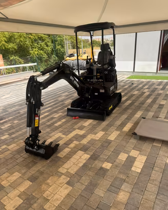 Miniescavatore kubota 18 quintali