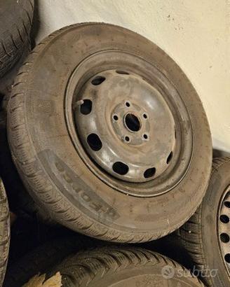Cerchi VW Gomme invernali bf Goodrich 195 65 15 91