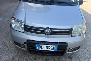 FIAT PANDA 4x4 - benzina