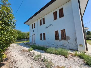 Casa singola a cinto caomaggiore