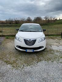 lancia ypsilon cambio automatico KILOMETR 28 MILA