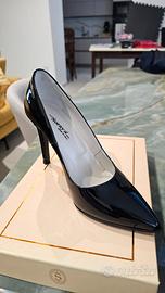 Décolleté Soraya nere vernice tacco 9 cm n.37
