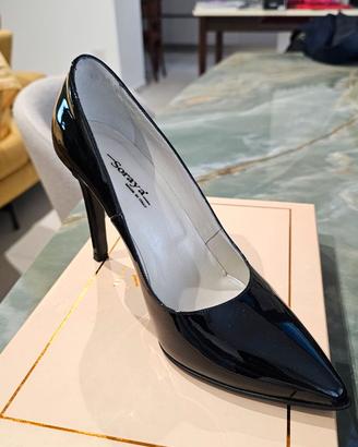 Décolleté Soraya nere vernice tacco 9 cm n.37