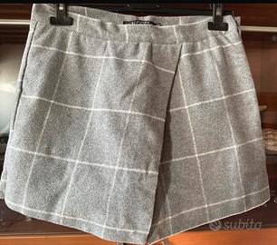 Gonna pantaloncino