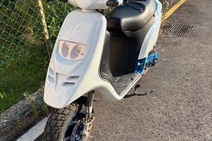 Scooter Piaggio Typhoon 70cc