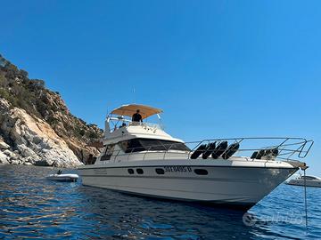 Barca a Motore Princess 45 Fly