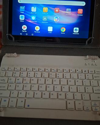 tablet Huawei con tastiera e custodia in pelle 