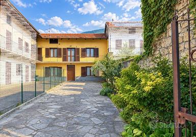 CASA SEMINDIPENDENTE A CHIANOCCO