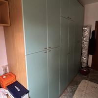 armadio verde salvia