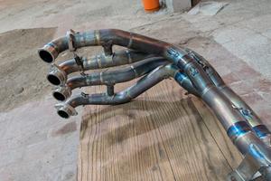 akrapovic full titanio Kawasaki ninja  zx10r 21 24