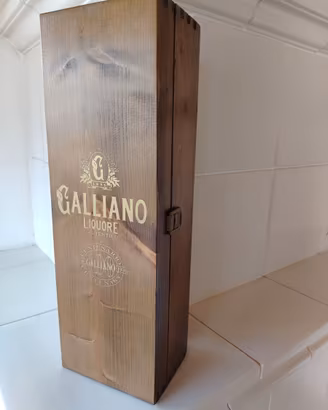 Liquore Galliano in confez. originale dei 100 anni