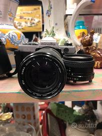 Macchina fotografica Minolta XG1 con 2 obbiettivi