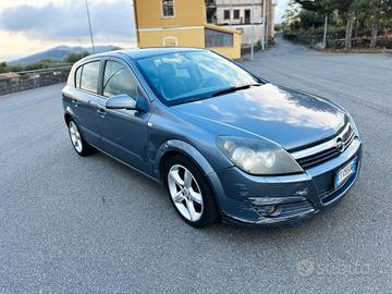 Opel Astra 1.7 CDTI 101CV 5 porte