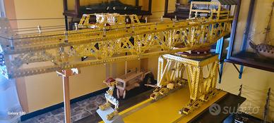 Gru meccano con tavolo compreso