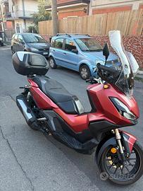 Honda ADV 350