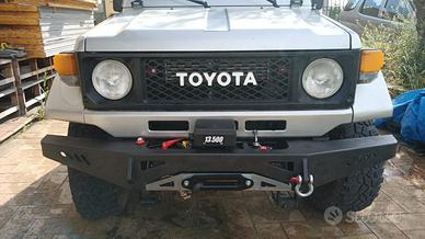 PARAURTI USO GRAVOSO TOYOTA BJ-HZJ SERIE 70