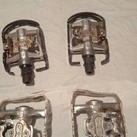 pedali con attacco Shimano 