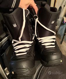 Burton boots snowboard