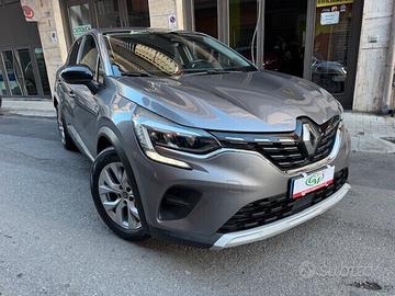 Renault Captur 1.5 dCi - 115 CV Cambio Automatico