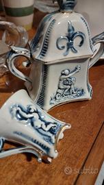 set tazzine piu teiere capodimonte 