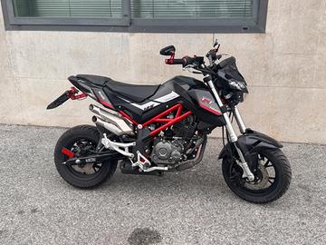 Benelli TNT NAKED 125