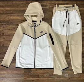 🔥 Nike Tech Fleece: Comfort e Stile in Movimento