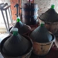 torchio ,tappatrice + 4 damigiane