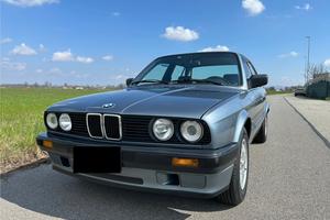 Bmw serie e30 320i 6 cilindri