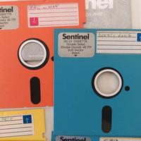 Giochi PC vintage vari floppy 5 1/4 Sentinel