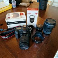 Canon e80D+obiettivi, flash, lente e 3 batterie