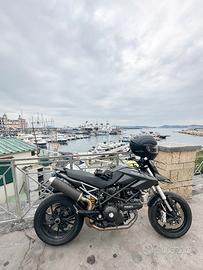 Ducati Hypermotard 796