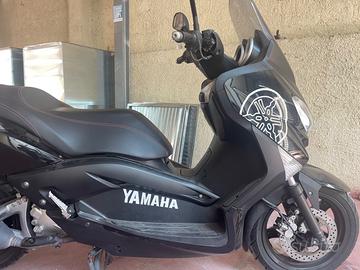 Yamaha X-Max 250 - 2011