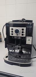 macchina caffè delomghi