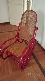 sedia a dondolo vintage
