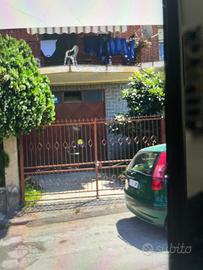 Immobile a tre elevazioni ad Regalbuto