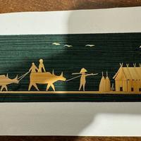 Opera d'arte intarsiata in paglia e fibre vegetali