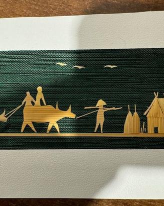 Opera d'arte intarsiata in paglia e fibre vegetali