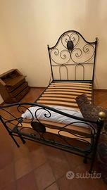 Letto in ferro nattuto