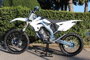 TM Racing EN 144 2011 accetto permute