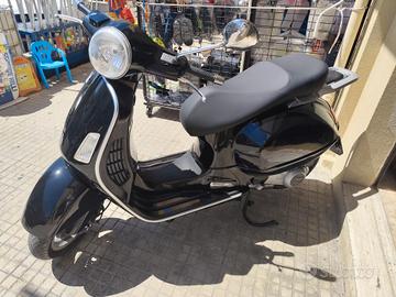 PIAGGIO VESPA 125 GTS