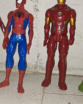 Personaggi Marvel Spider-man, Iron-man, Hulk usat 