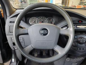 Volante KIA CARENS del 2005