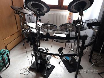 ROLAND TD 12 V drums E CASIO XW-P1
