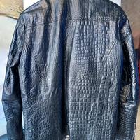 Giubbetto pelle cocco nero, cerniere.