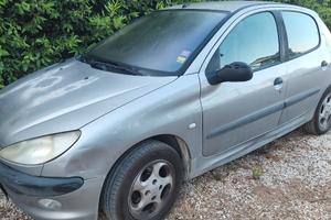 Auto Peugeot