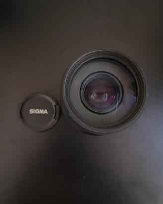 Sigma 70-300 mm f/4-5.6
